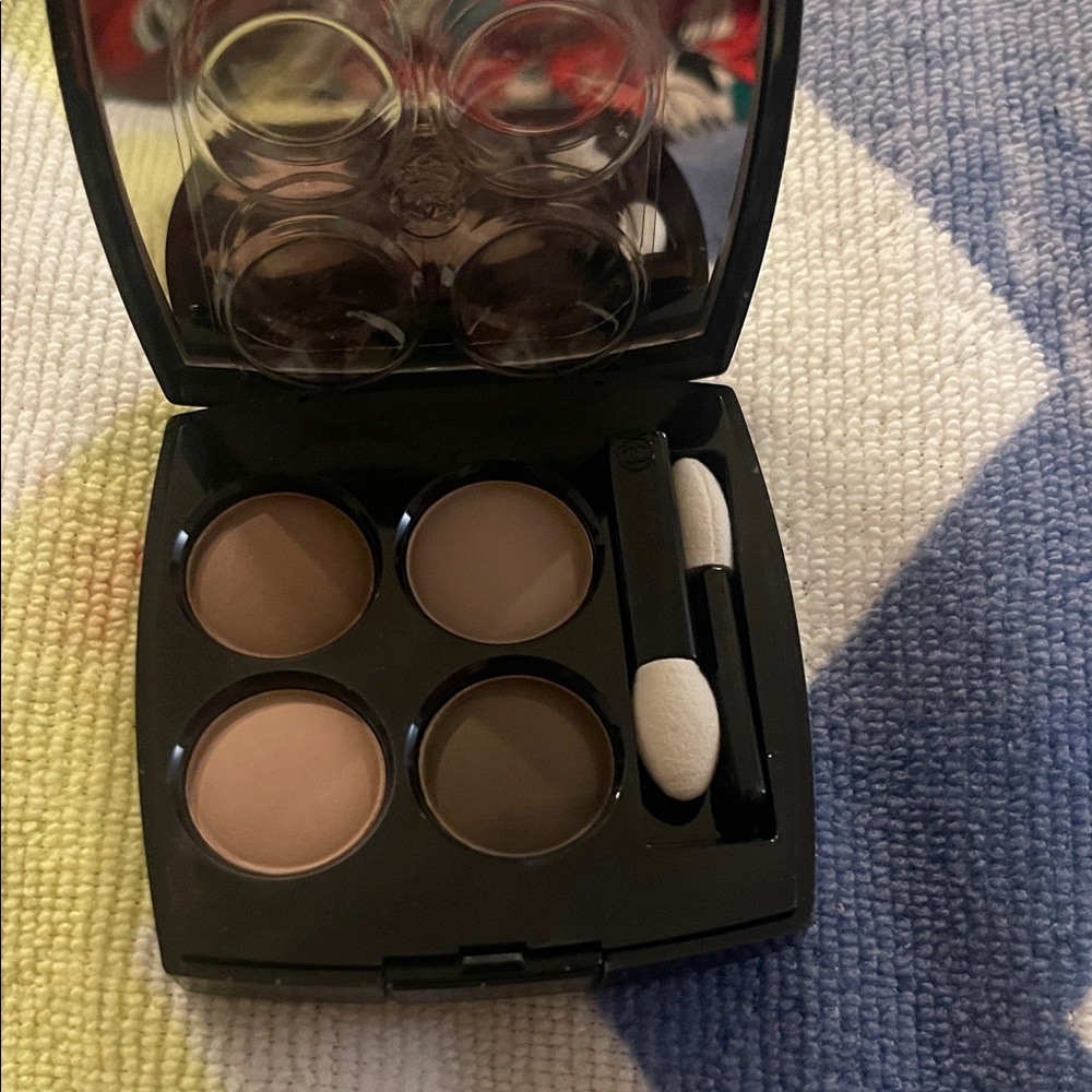 CHANEL Eyeshadow Palette - Warm Browns